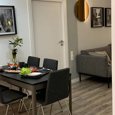 Mirella Old Town 公寓 格但斯克