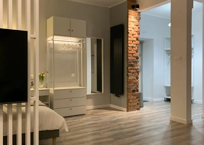 Mirella Old Town Apartment